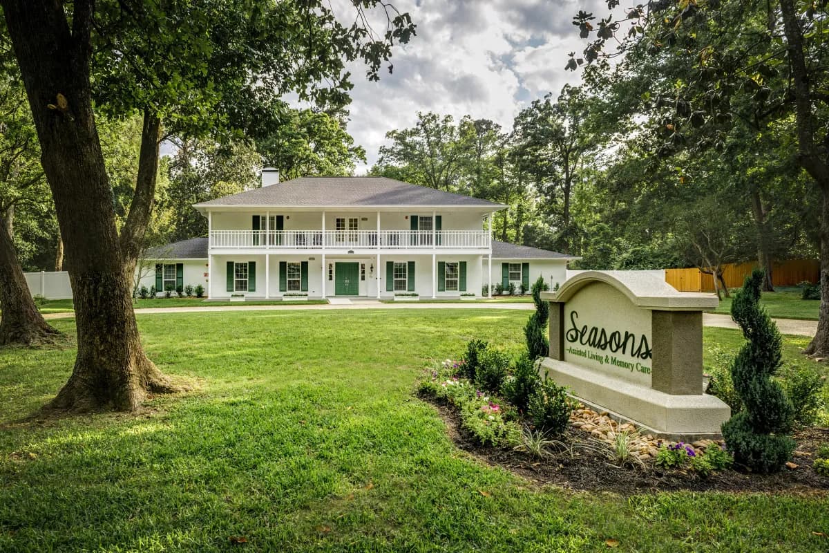 Seasons Assisted Living Magnolia photo