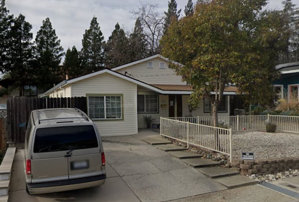 Village Lane Residence photo