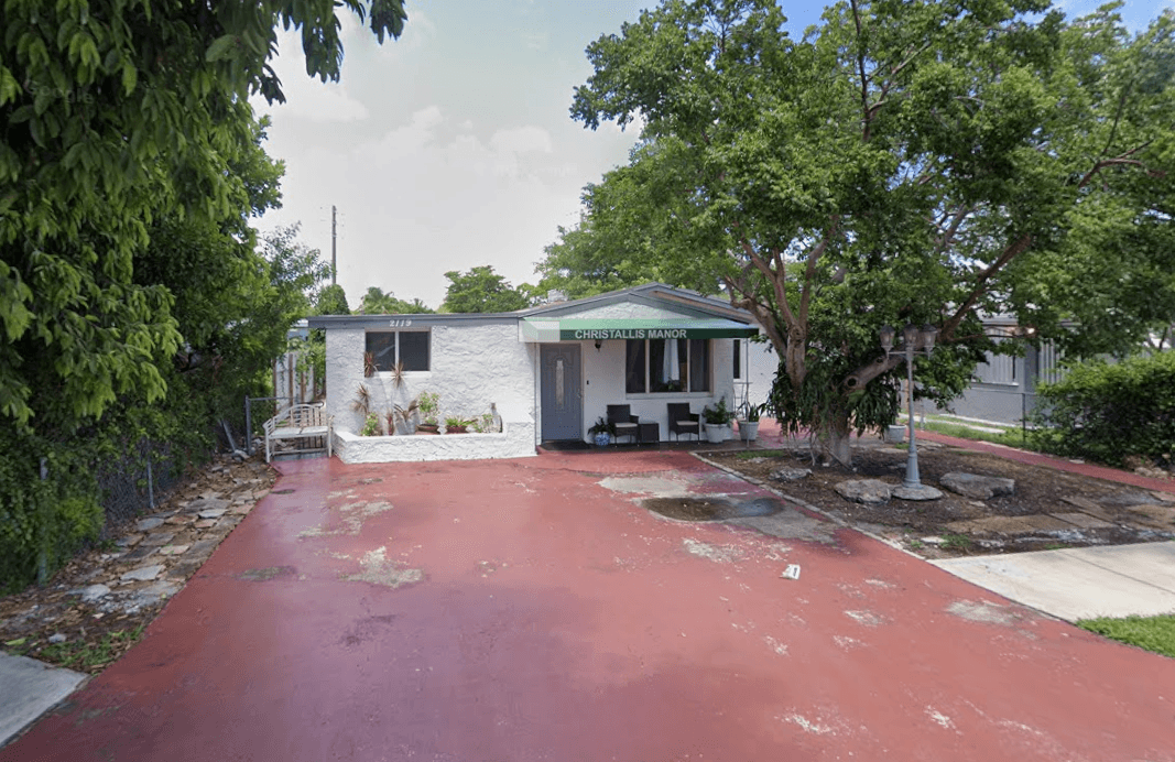 Christallis Manor LLC photo