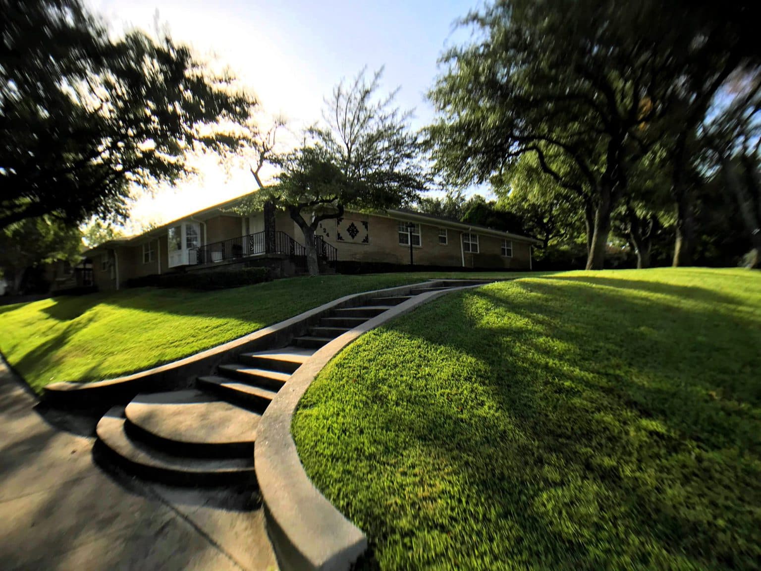 JACKSONS PLACE photo