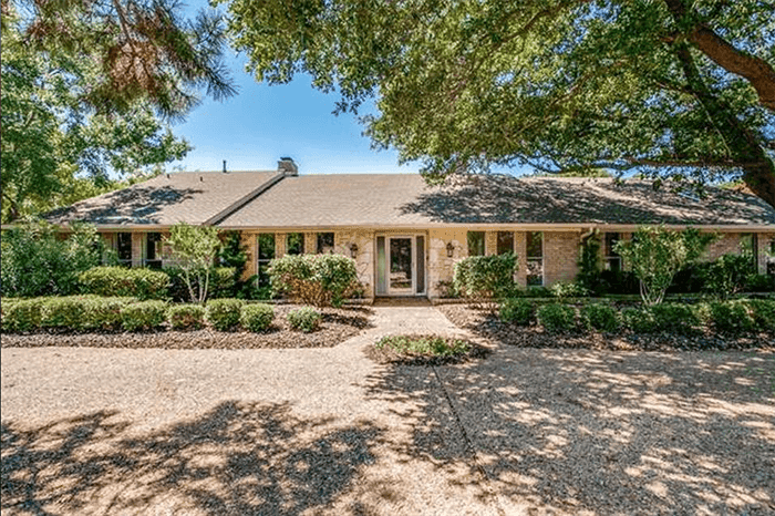 ASSISTED LIVING & MEMORY CARE AT ROYAL GARDENS photo