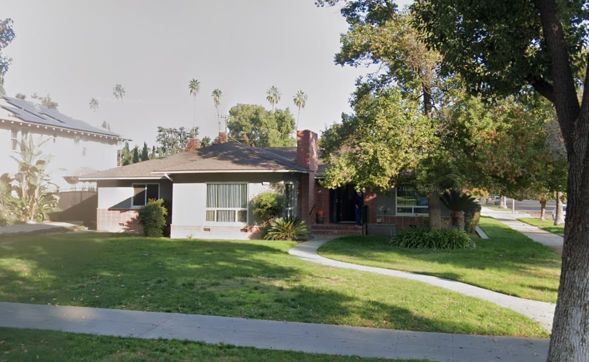 HUNTINGTON HOUSE photo