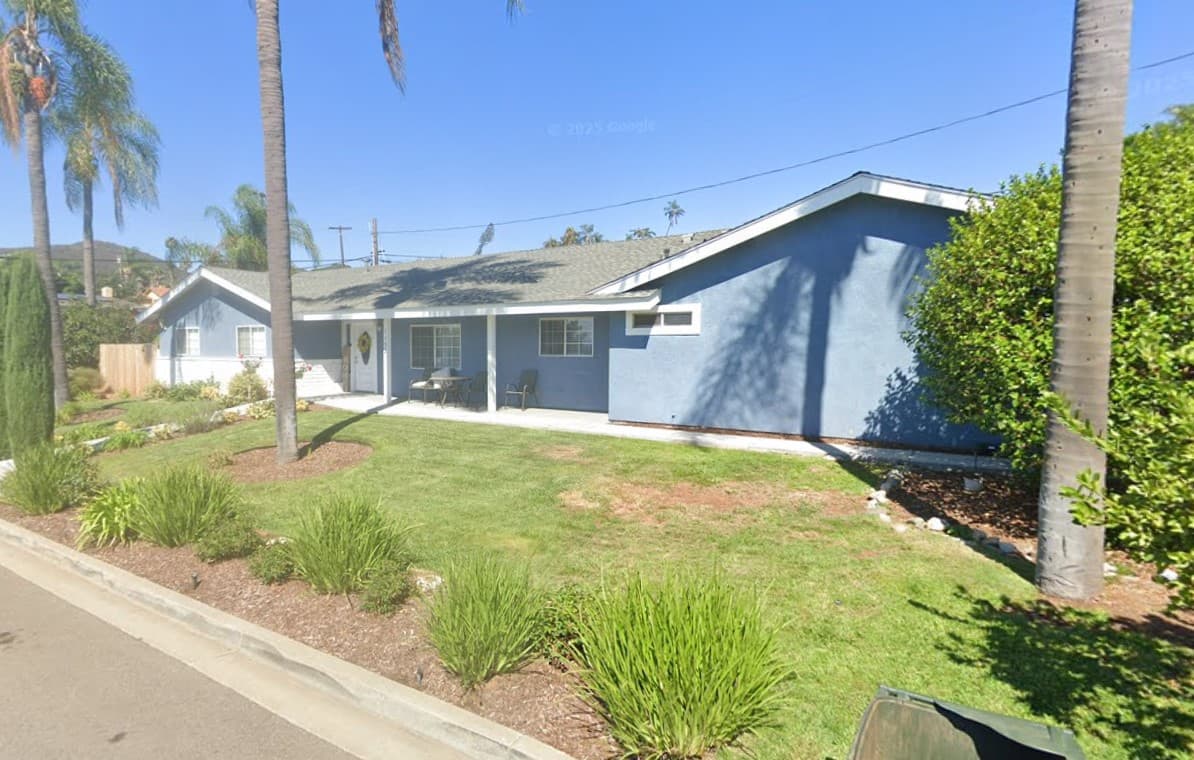 KELLY'S FOOTHILL VILLA photo