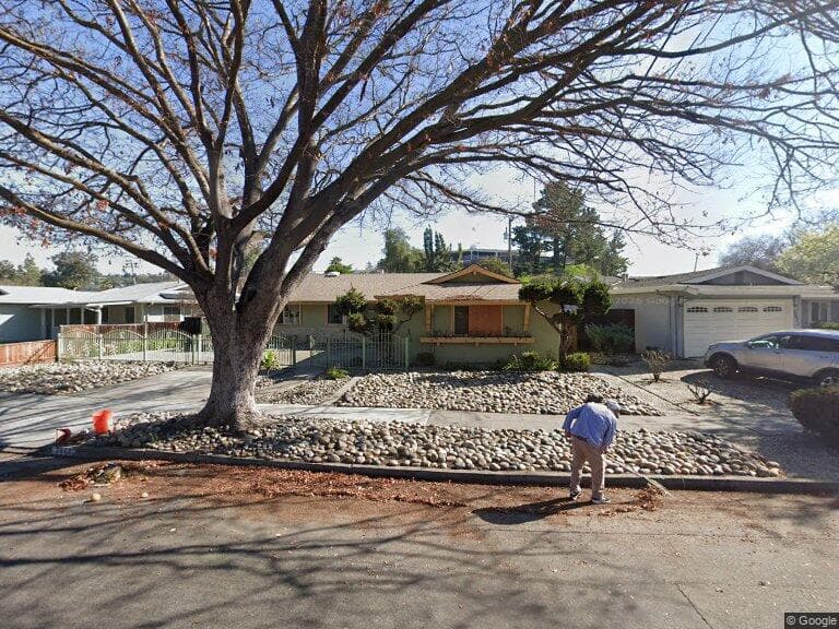LAUREL CREST MANOR photo