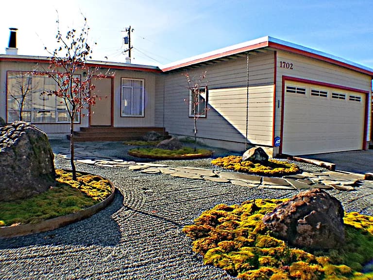 NEVILYN'S HOME photo