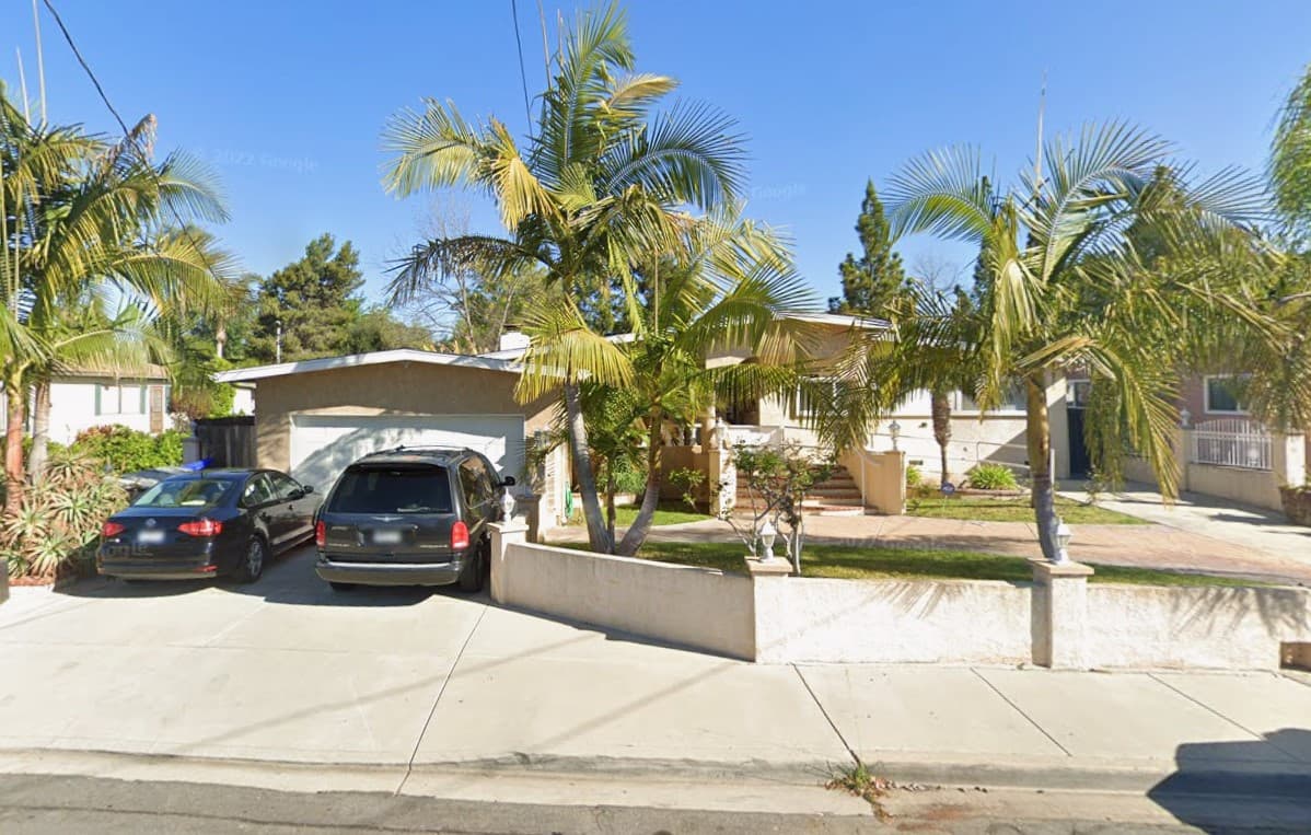 PEPPERTREE GUEST HOME II photo