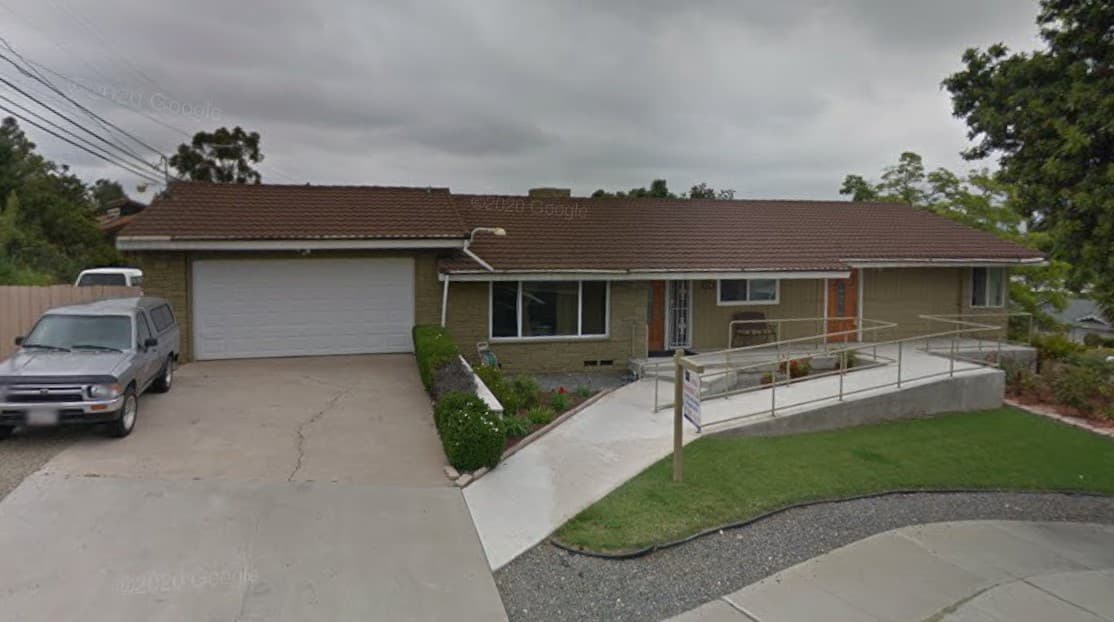 REINA’S CARING COTTAGE photo