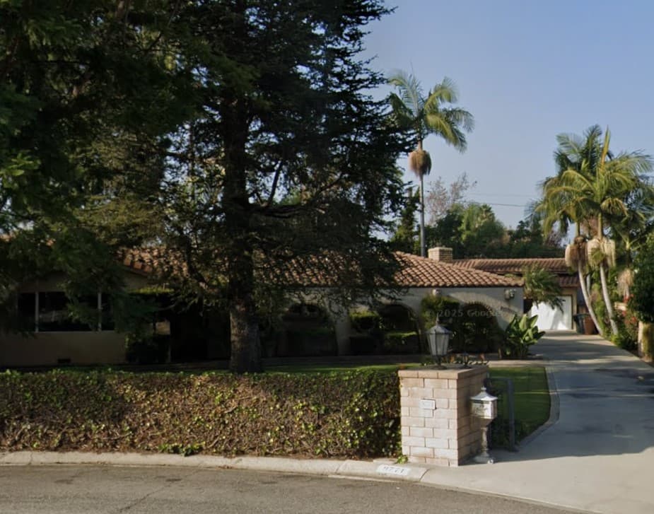 BEVERLY RESIDENTIAL CARE photo