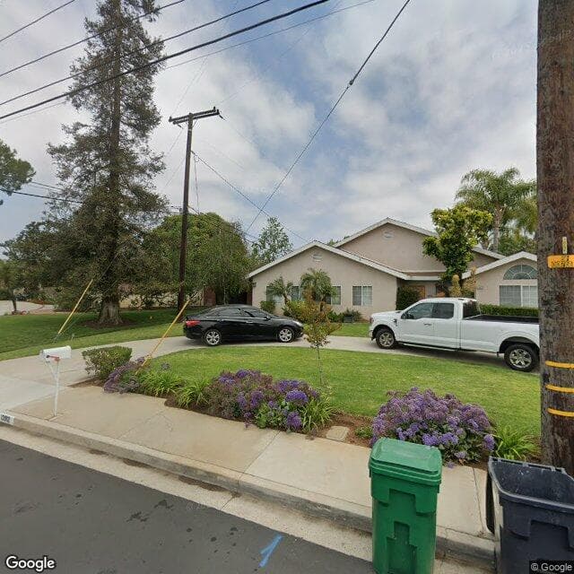 NOTHING HILLS GUEST HOME LLC photo