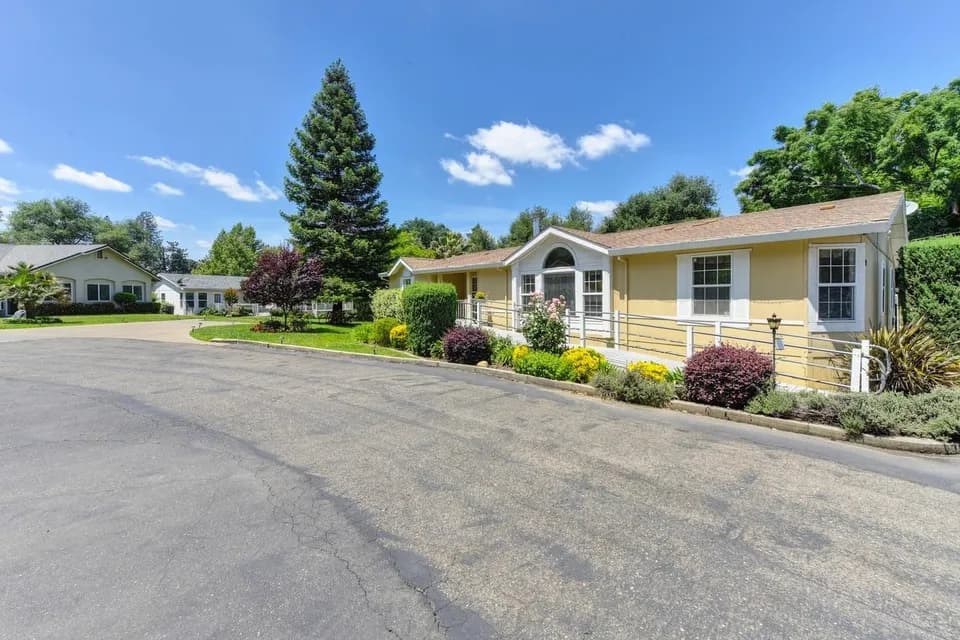 7121 MAIN, LLC photo