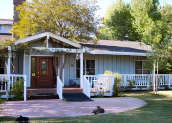 BETHANY HOME/HARVARD MANOR photo