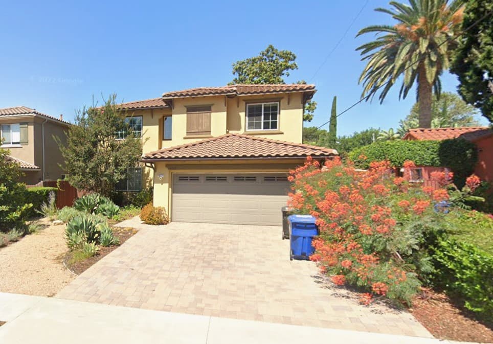 TOLUCA LAKE MANOR SENIOR ASSISTED LIVING LLC photo
