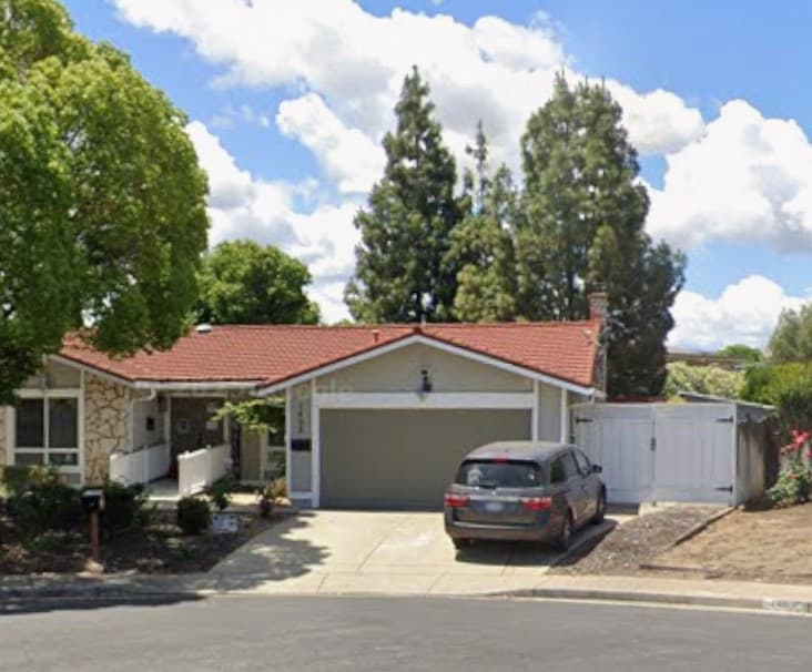 OAKMONT PLACE RESIDENCES photo