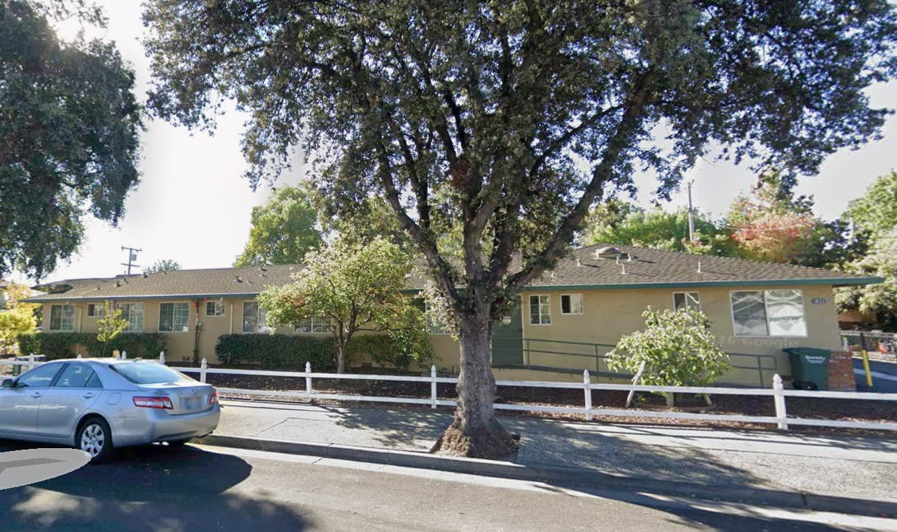 MADERA VILLA RESIDENTIAL CARE photo