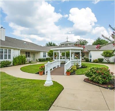 DENTON GOLDEN MEADOWS CARE INC photo