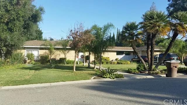 VILLA PARK GARDENS photo