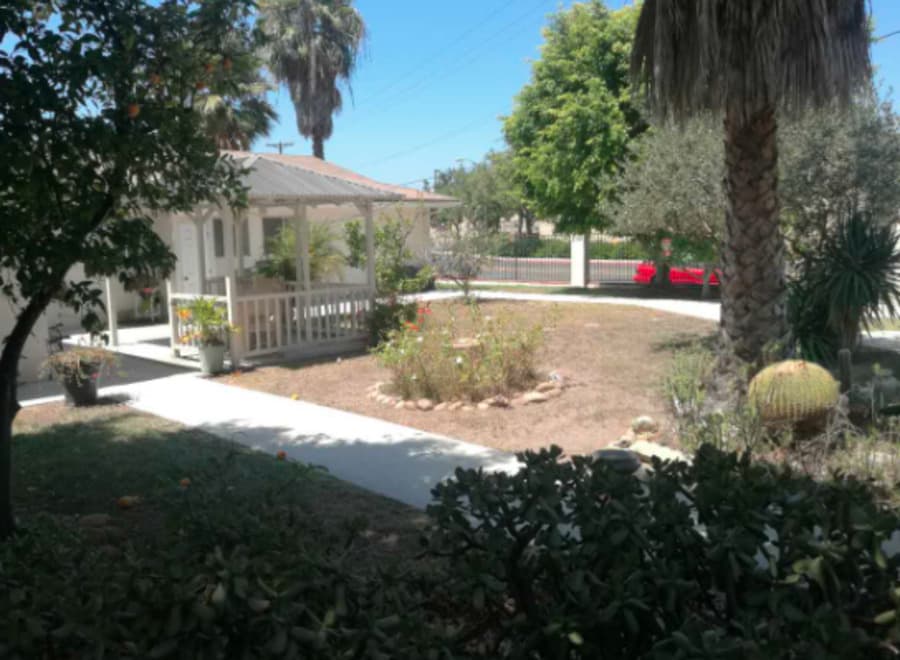 ACORN OAKS MANOR II photo
