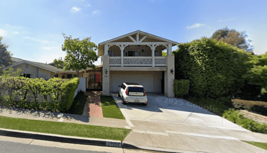 HILLHURST MANOR photo