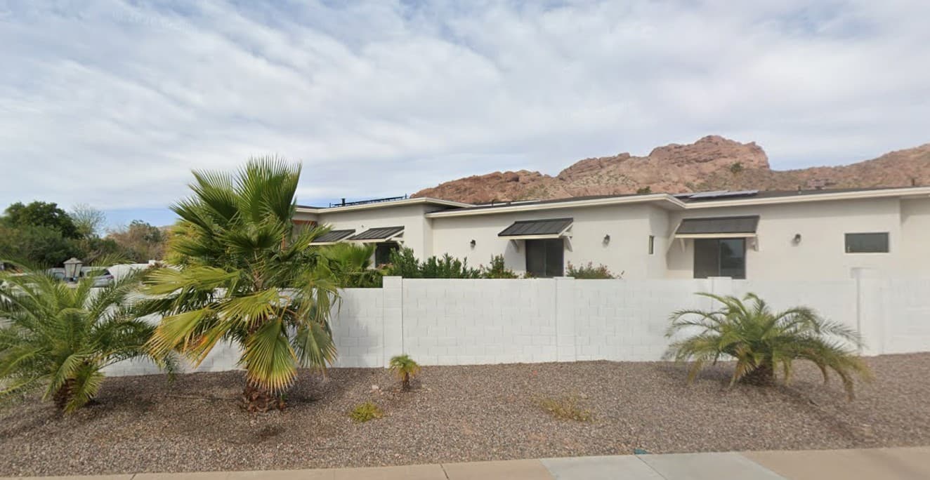 VISTA LIVING CAMELBACK VIEW photo