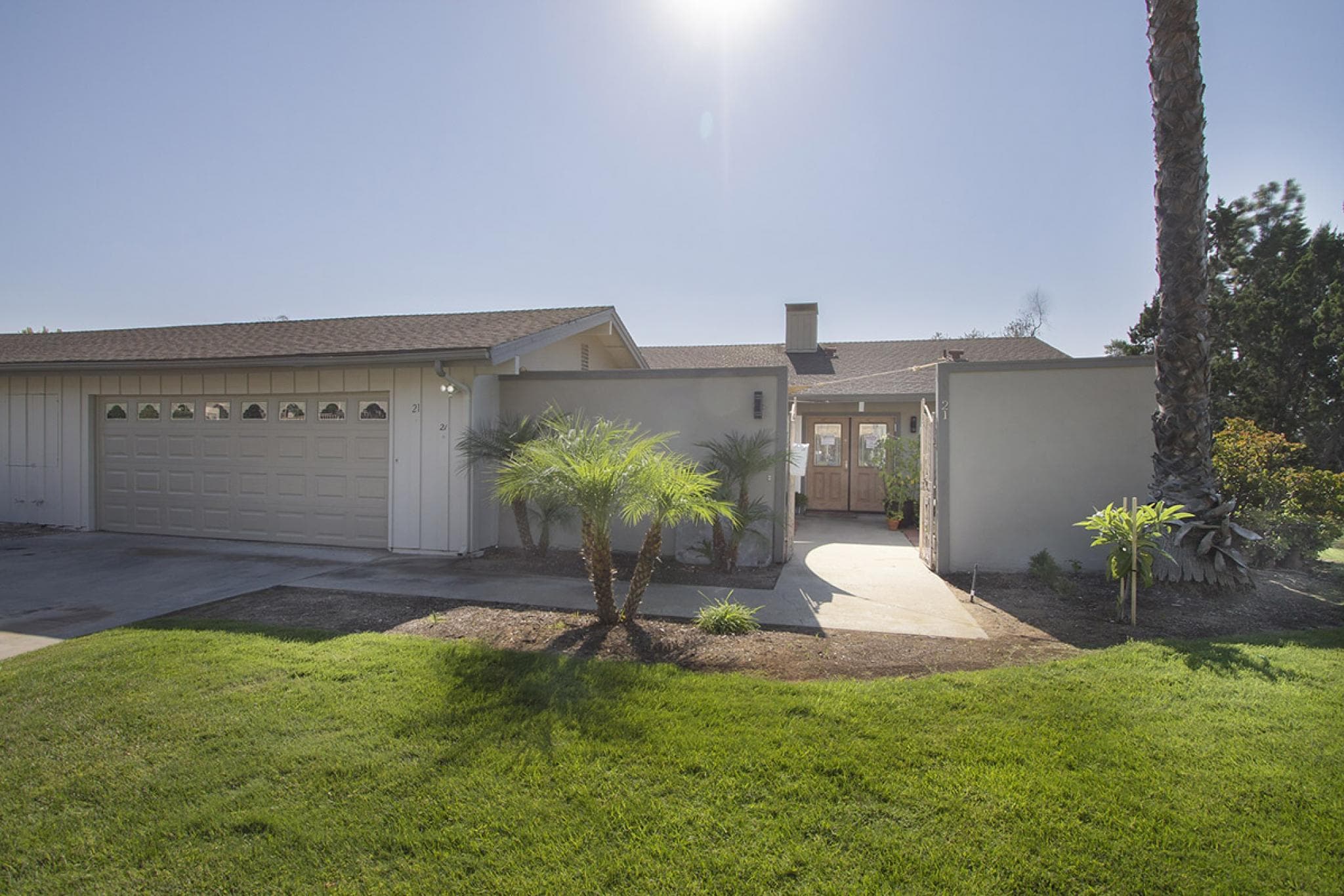 GOLDEN HOUSE RESIDENCE #21 photo