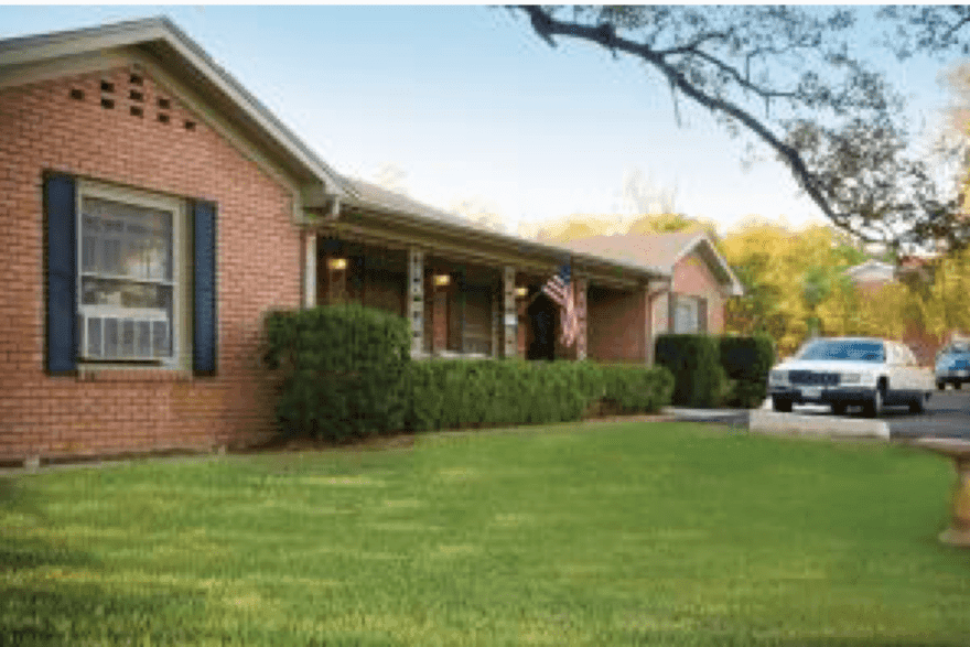 220 HARPER L L C photo