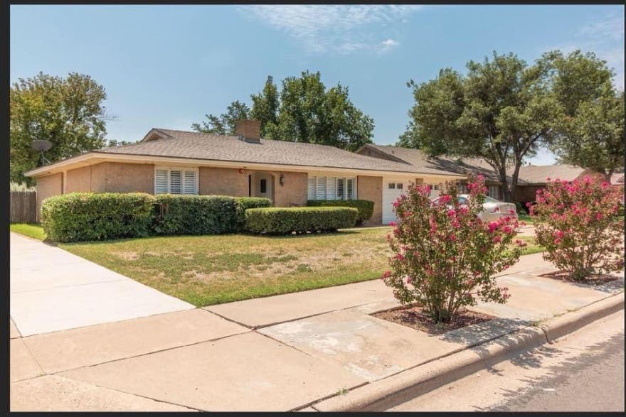 SILVERTOP ASSISTED LIVING photo
