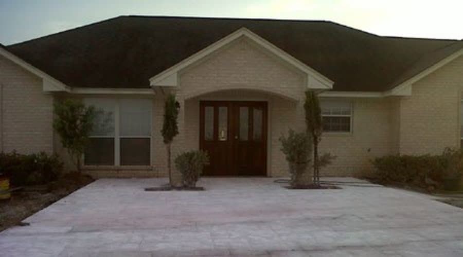 RELIABLE OAKS ASSISTED LIVING photo