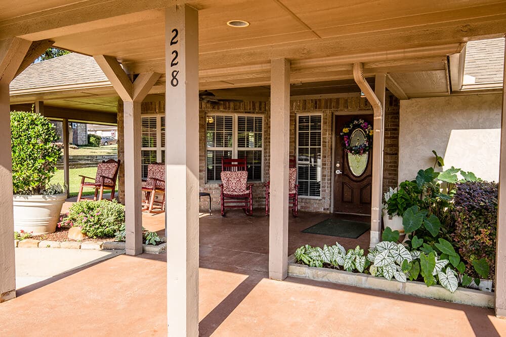 AUTUMN HILL MANOR photo