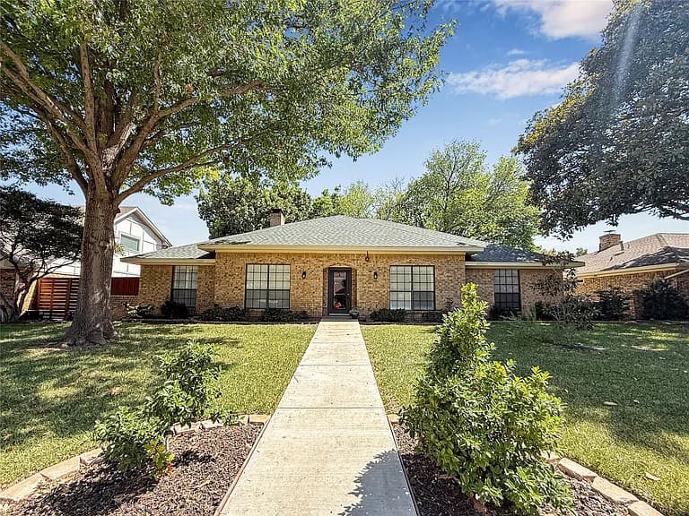 SILVER LEAF ASSISTED LIVING LLC photo