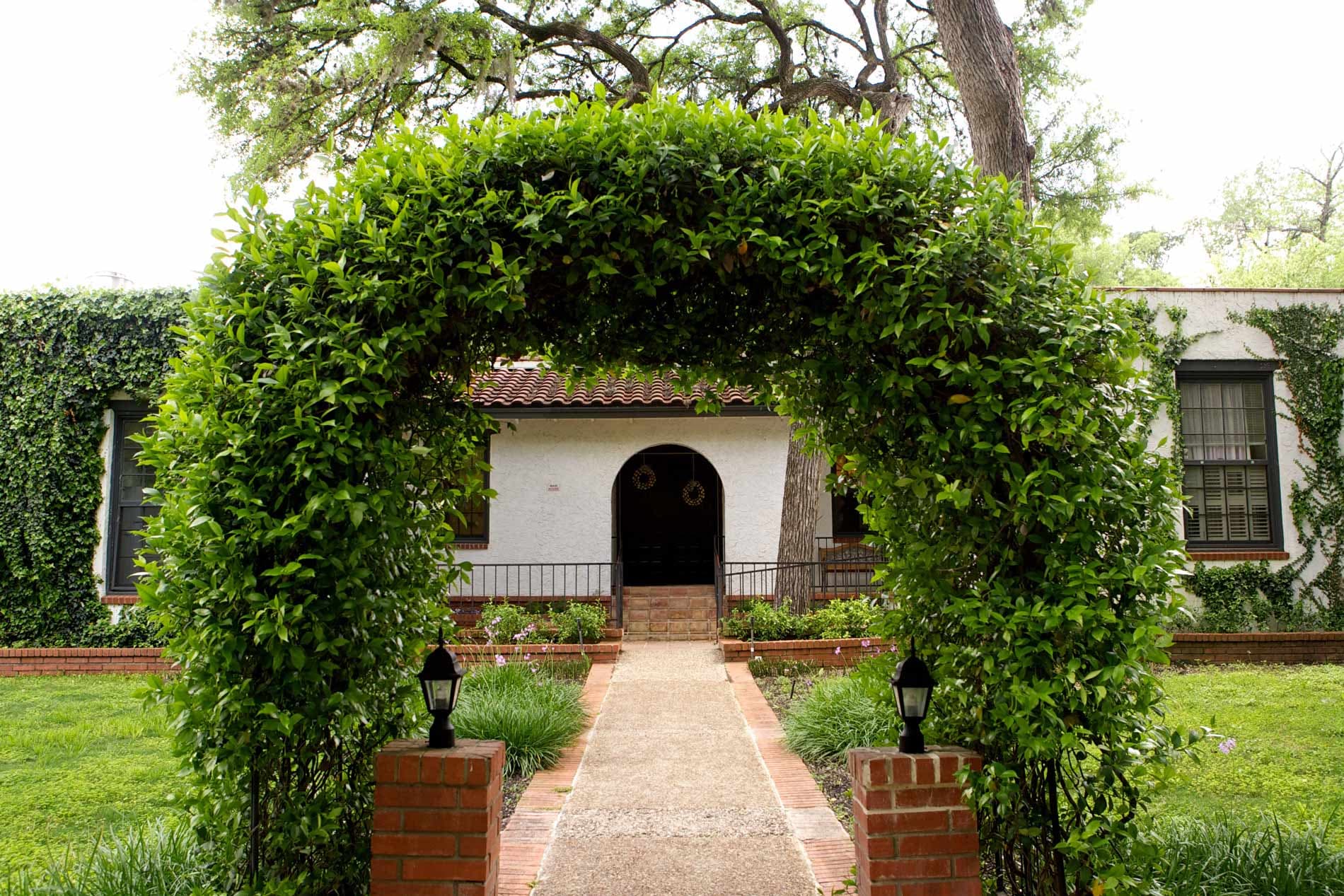 LEON SPRINGS LODGE LLC photo