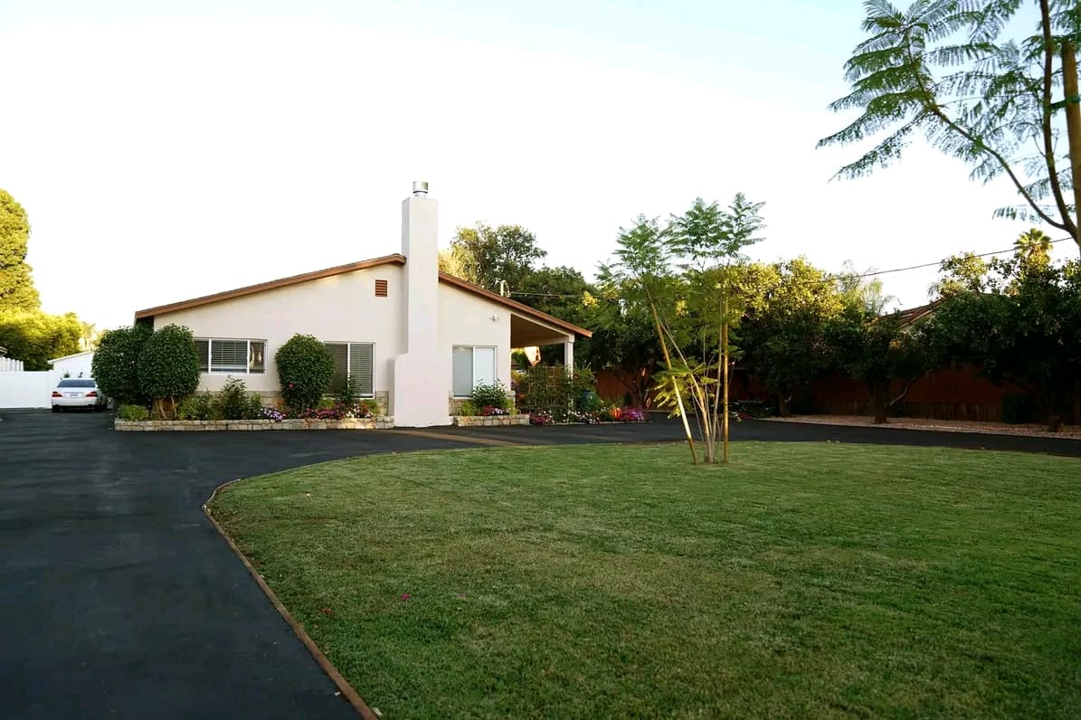 GRANT SERENITY HOMES OF BURBANK, INC photo