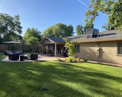D&T LIVING SOLUTION HOME CARE photo