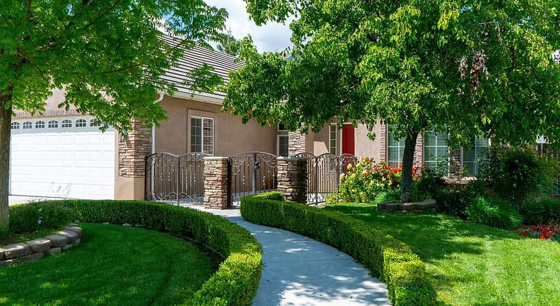 SERENITY GARDEN ESCALON photo