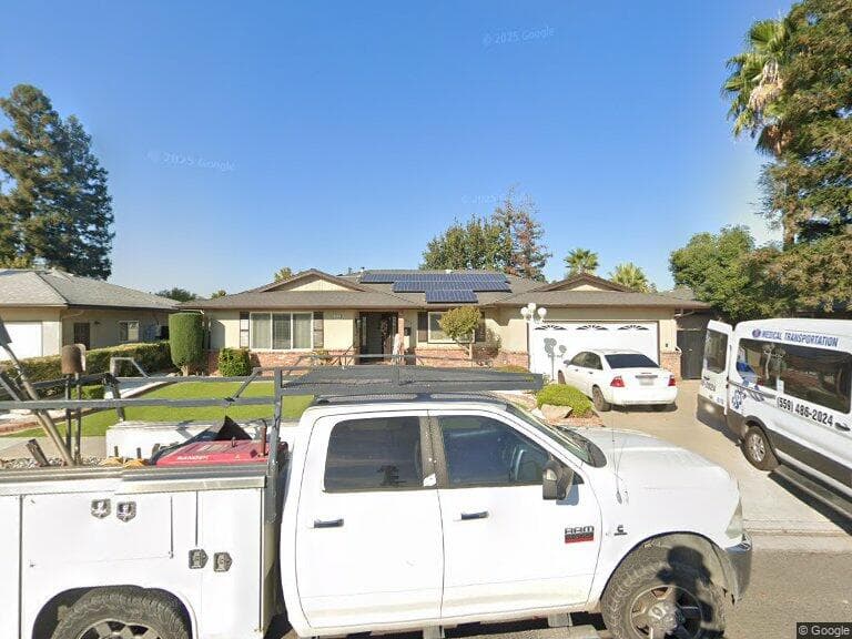 FRESNO GUEST HOME #9 photo