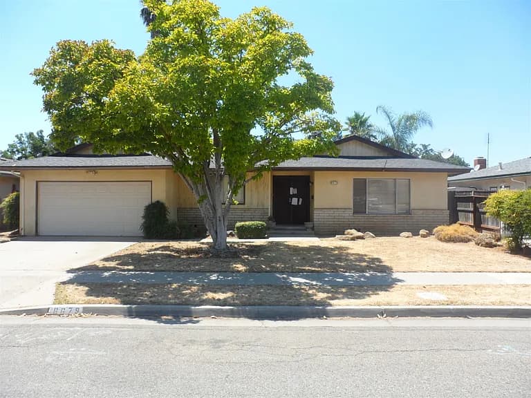 FRESNO GUEST HOME #35 photo