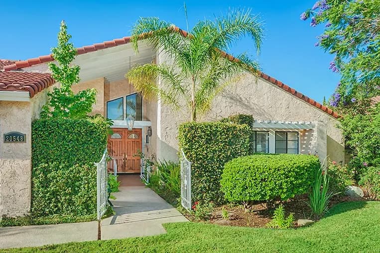 ROYAL PALMS photo