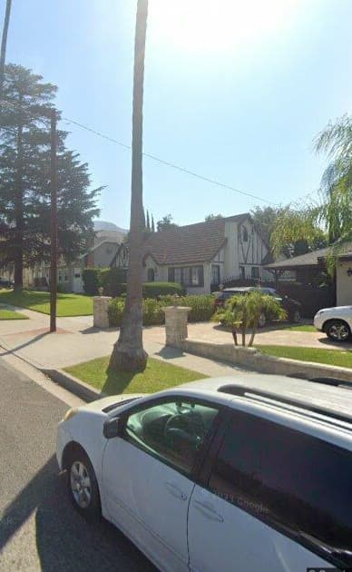 NO PLACE LIKE HOME FOR GOLDEN AGES photo