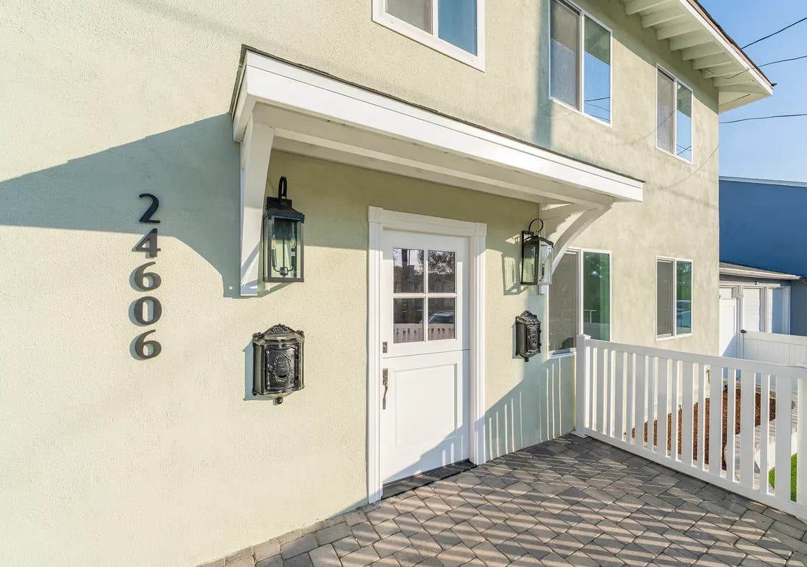 PEPPER TREE ASSISTED LIVING II photo