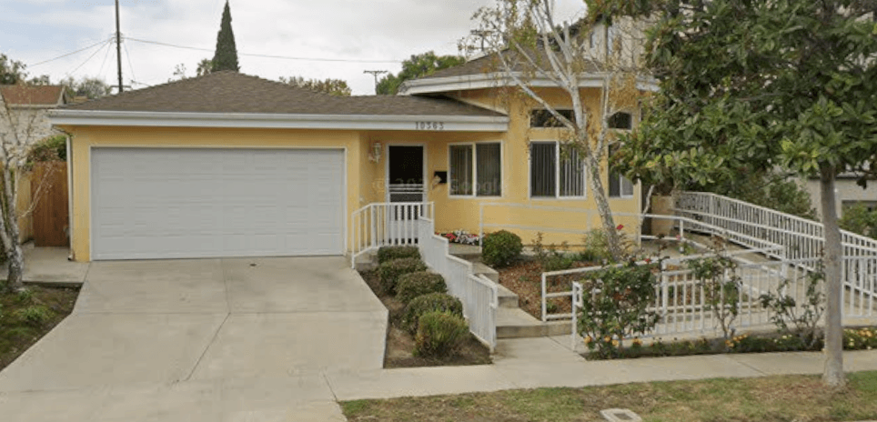 AYRES RESIDENTIAL CARE HOME-CENTURY CITY photo