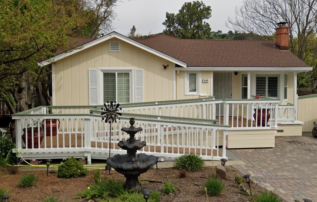 LAFAYETTE GARDENS photo