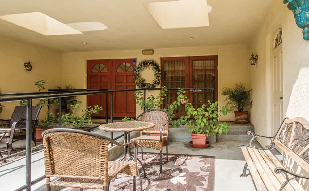 A SHALOM GARDEN III photo