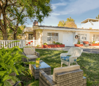 LAKESIDE MANOR photo