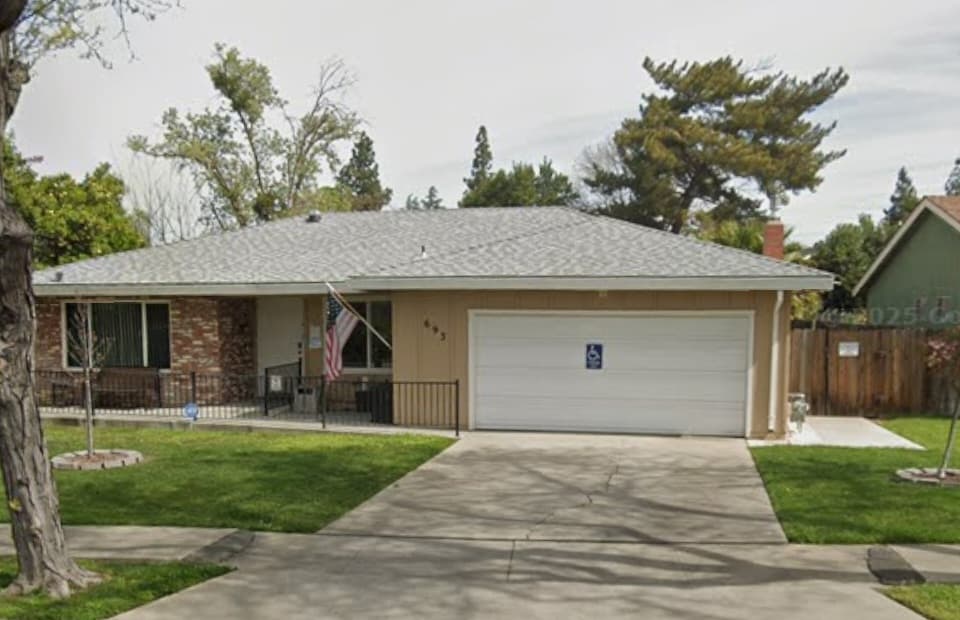 LLC RETIREMENT HOMES I photo