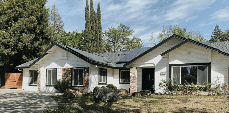EMERALD ESTATE SENIOR LIVING photo