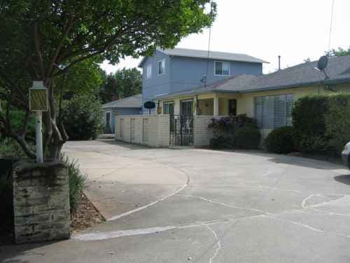 SPRING HILLS ASSISTED LIVING photo