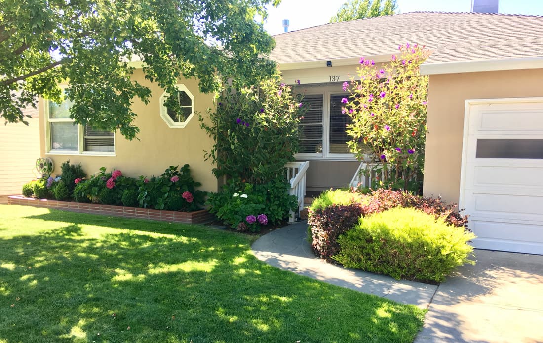 GARDEN COURT AT THE VILLAGE photo