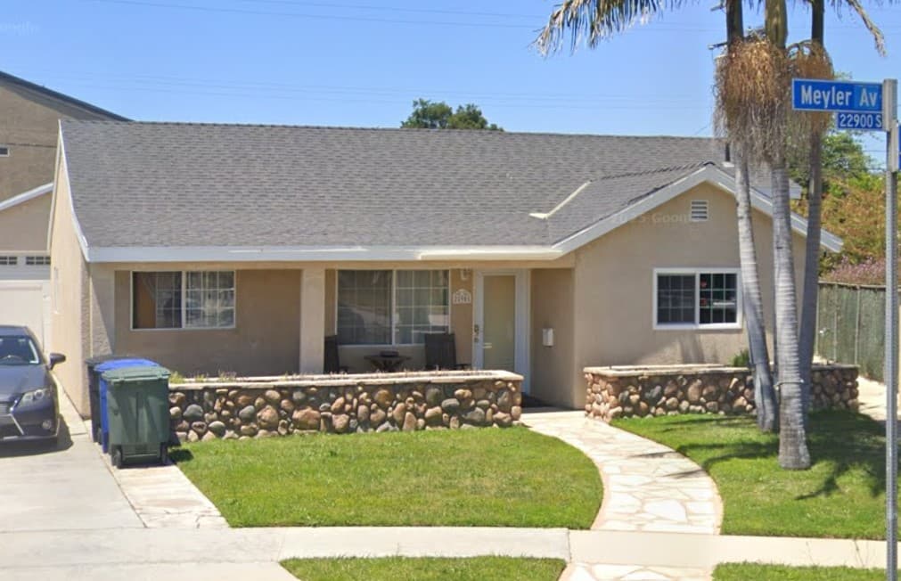 LUXURY ASSISTED LIVING LLC photo