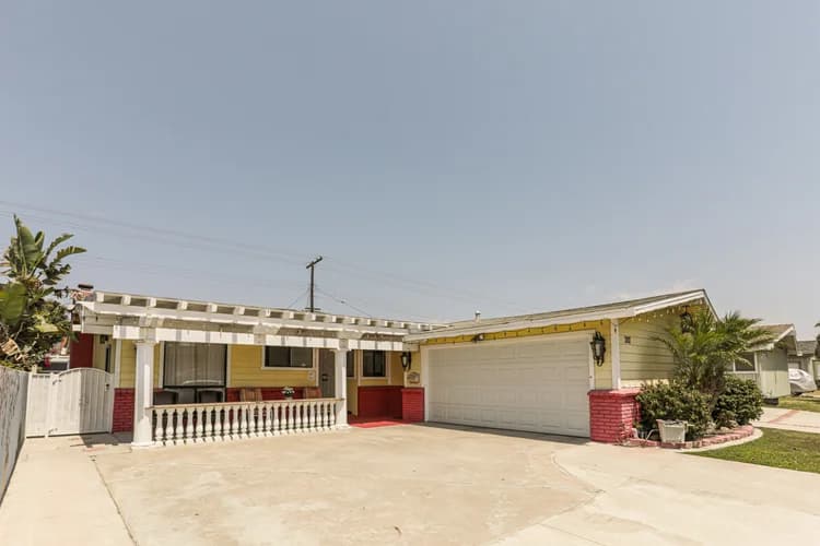 SUMMERWIND MANOR photo