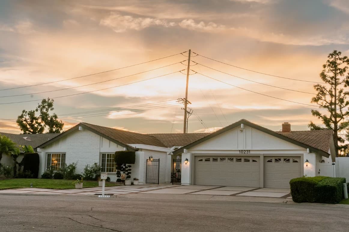 GOLDENVIEW ASSISTED LIVING photo