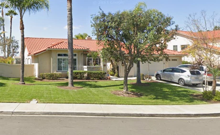 VINTAGE RESIDENTIAL 1 photo